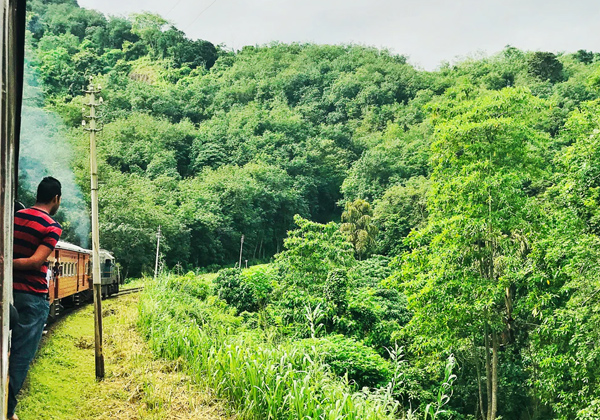 Одежда на Шри-Ланке