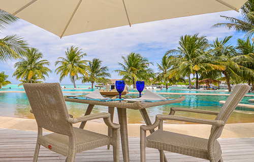 Holiday Inn Resort Kandooma Maldives Holiday Inn Resort Kandooma Maldives