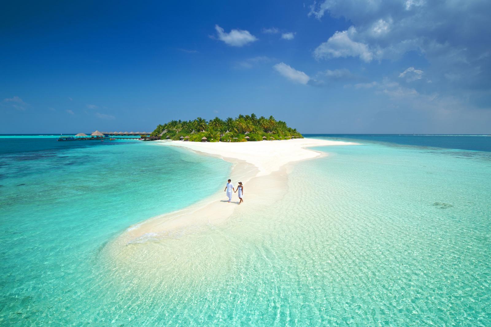 Отдых на Мальдивах на двоих или с семьей на море