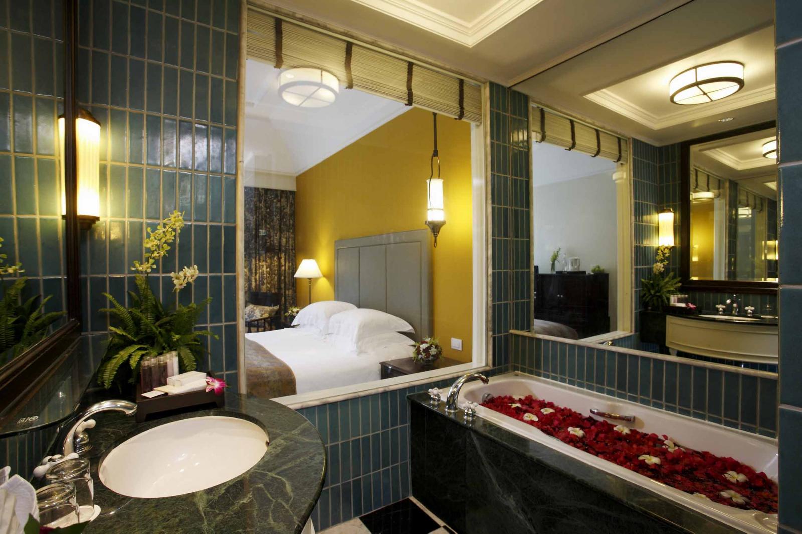 Отель Centara Grand Beach Samui 5*   Описание отеля и бронир