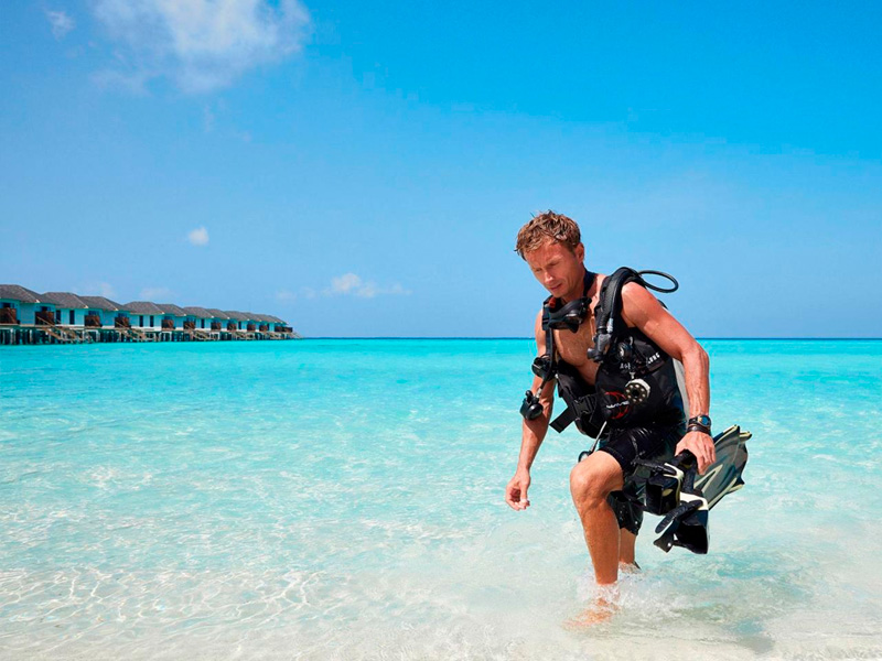Diving Amari Havodda Maldives