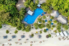 Kihaa Maldives infinity pool