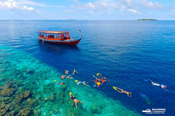 Sheraton Maldives Full Moon Resort and Spa Sheraton Maldives Full Moon Resort and Spa