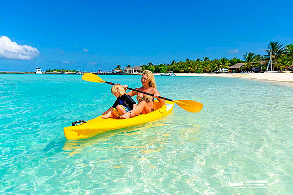 Sheraton Maldives Full Moon Resort and Spa Sheraton Maldives Full Moon Resort and Spa