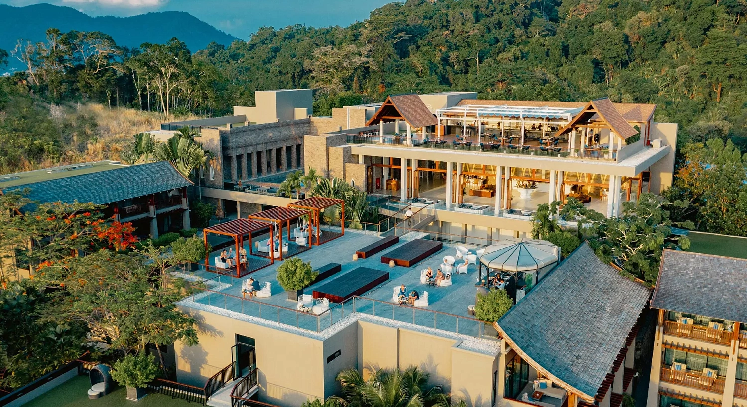Avista Hideaway Phuket Patong Resort&Spa