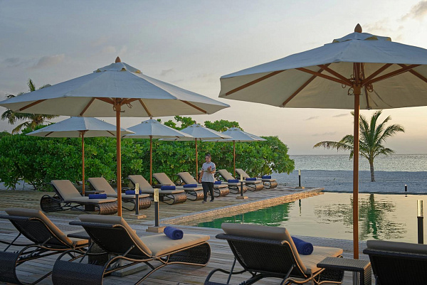 Brennia Kottefaru Maldives  Brennia Kottefaru Maldives