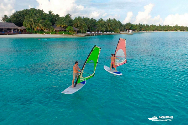 Sheraton Maldives Full Moon Resort and Spa Sheraton Maldives Full Moon Resort and Spa