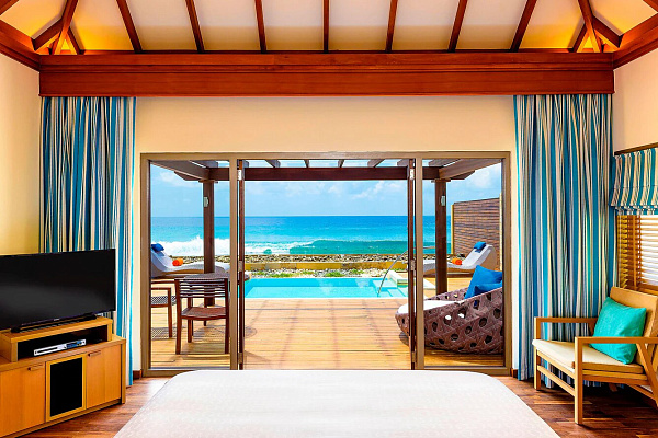 Sheraton Maldives Full Moon Resort and Spa Sheraton Maldives Full Moon Resort and Spa