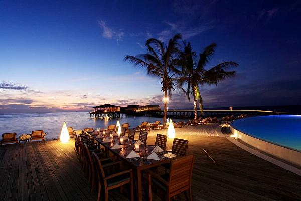 Centara Ras Fushi Resort&Spa Maldives Centara Ras Fushi Resort&Spa Maldives