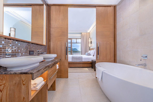 Savoy Seychelles Resort & Spa (Mahe) Savoy Seychelles Resort & Spa (Mahe)