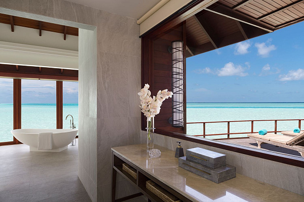 Anantara Dhigu Maldives Resort & Spa Anantara Dhigu Maldives Resort & Spa