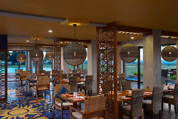 Cinnamon Bey Cinnamon Bey