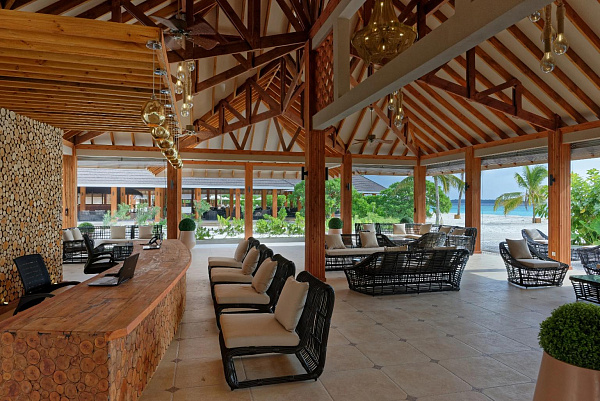 Brennia Kottefaru Maldives  Brennia Kottefaru Maldives