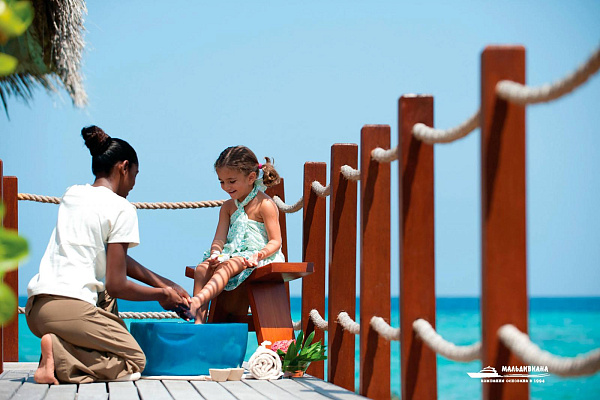 Four Seasons Resort Maldives at Kuda Huraa Four Seasons Resort Maldives at Kuda Huraa