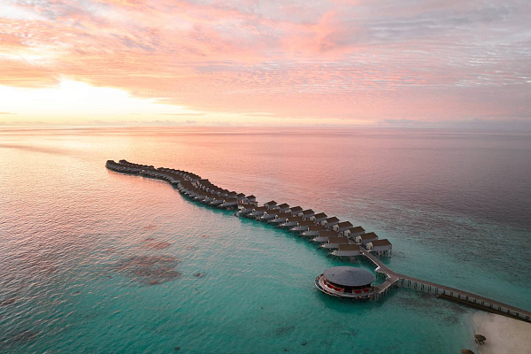 Centara Ras Fushi Resort&Spa Maldives Centara Ras Fushi Resort&Spa Maldives
