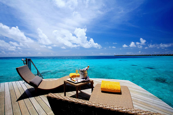 Centara Ras Fushi Resort&Spa Maldives Centara Ras Fushi Resort&Spa Maldives