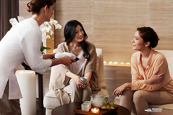 Sheraton Maldives Full Moon Resort and Spa Sheraton Maldives Full Moon Resort and Spa