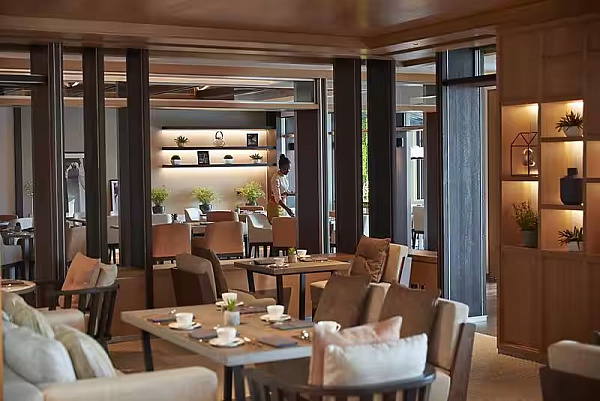 Mandarin Oriental Jumeirah, Dubai  Mandarin Oriental Jumeirah, Dubai