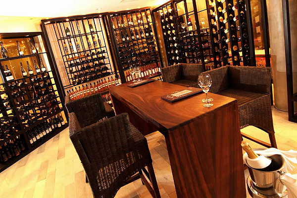 Hikka Tranz by Cinnamon Hikka Tranz by Cinnamon